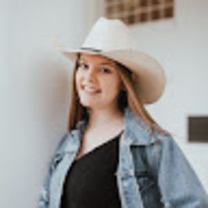 Meet your Posher, Eleanor